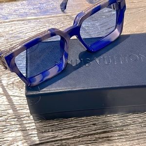 Óculos de Sol Louis Vuitton 1.1 Millionaires Preto